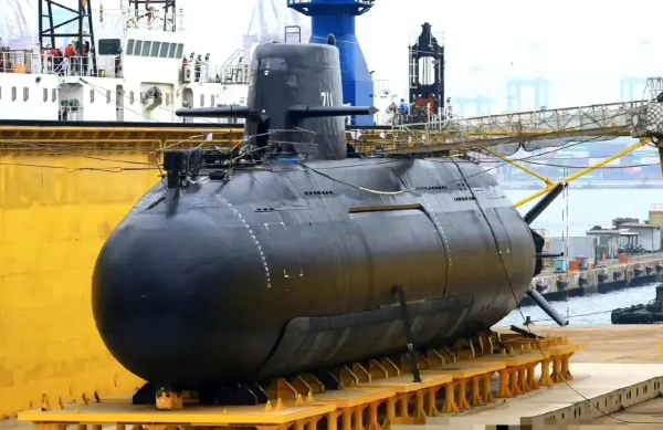 海顺优配 台战略专家激动：一旦海鲲号潜艇服役，解放军将退后1000海里！